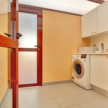 別荘 Casa Mavadel *